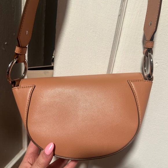 Stella McCartney Perforated Logo Saddle Bag Camel - Picture 5 of 13